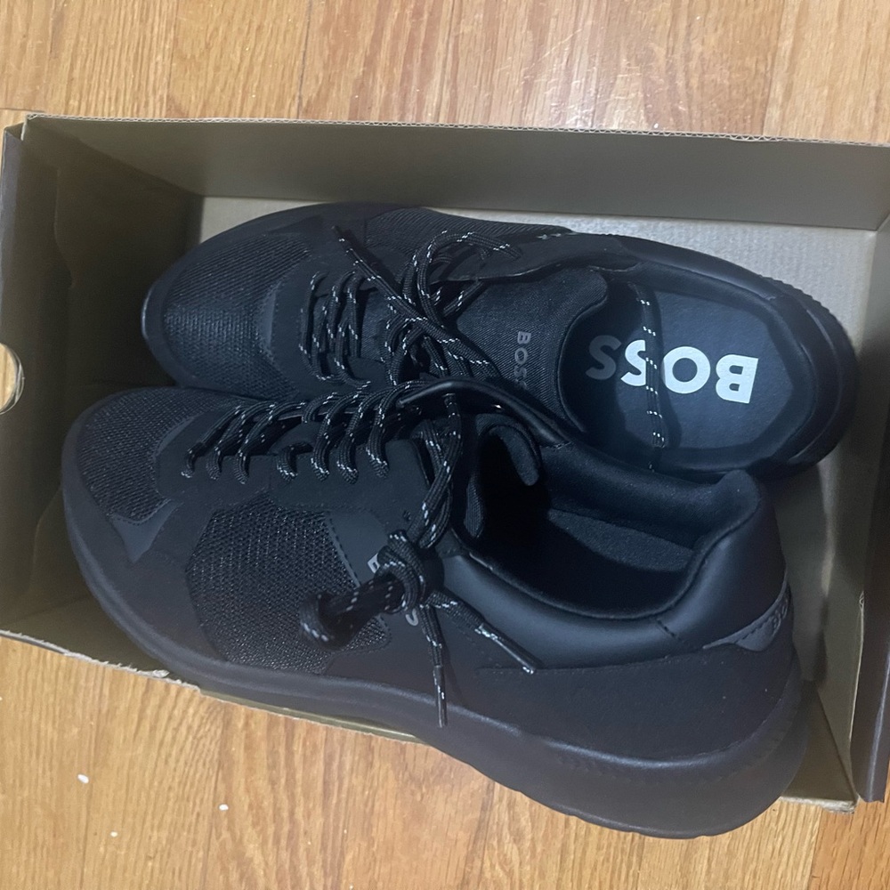 Brand New Hugo Boss BOSS Men's All-Black Sneakers Sz 13 (46)